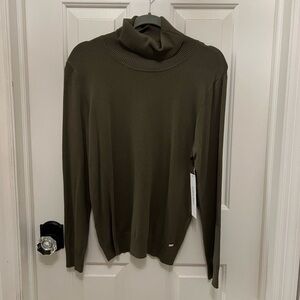 Calvin Klein light weight turtleneck